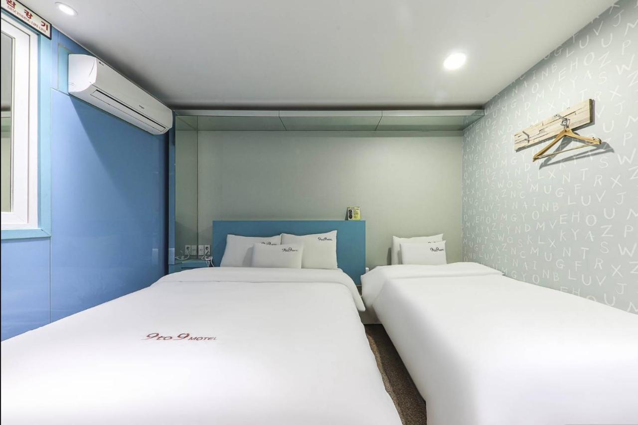 9 To 9 Motel Gimhae Exterior foto