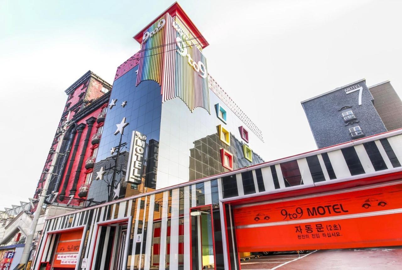 9 To 9 Motel Gimhae Exterior foto